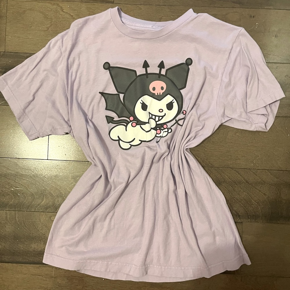 SANRIO KUROMI MEDIUM T-SHIRT